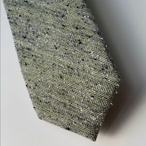 Tie Bar raw silk tweed tie